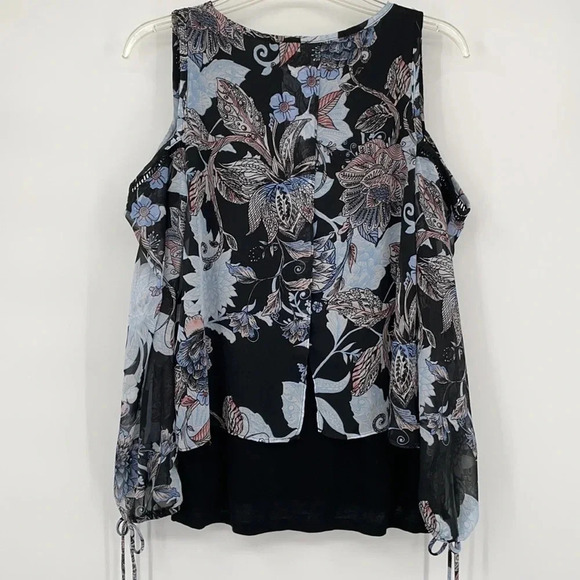 IZ Byer Floral Cold Shoulder Long Sleeved Top Medium - Picture 8 of 9